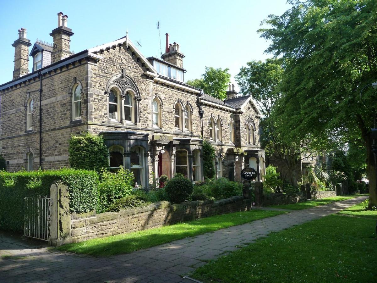 Bed and Breakfast Alexandra Court Harrogate Esterno foto